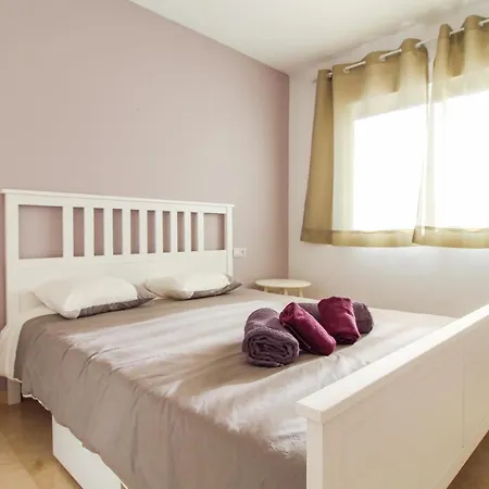 Amazing In With 2 Bedrooms, Wifi And Outdoor Swimming Pool אלתיאה